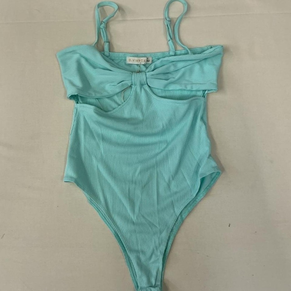 Chic ribbed‎ bodysuit